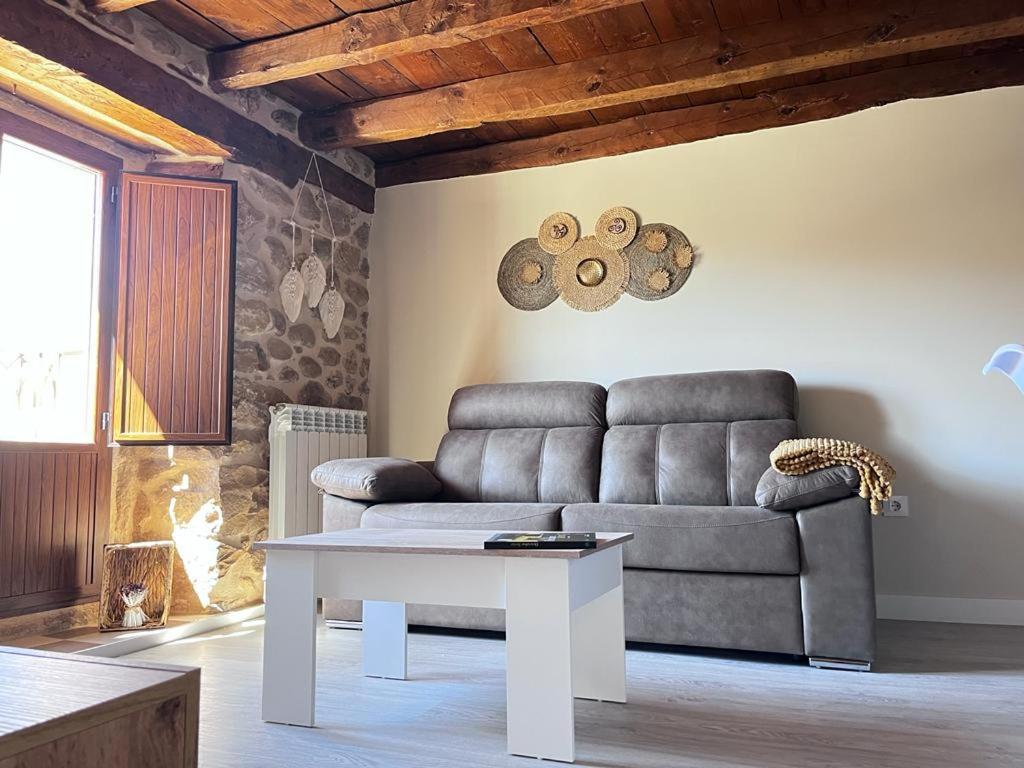 Apartamentos Numancia Garray Bagian luar foto