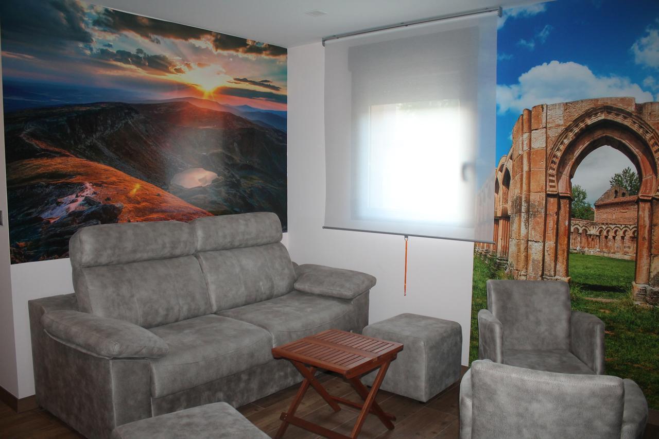Apartamentos Numancia Garray Bagian luar foto